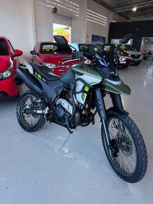 YAMAHA XTZ 250 LANDER CONNECTED YAMAHA XTZ 250 LANDER CONNECTED